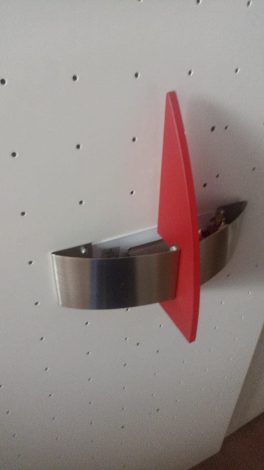 Aplique acero inox y cristal rojo marca La Luce - Imagen 1